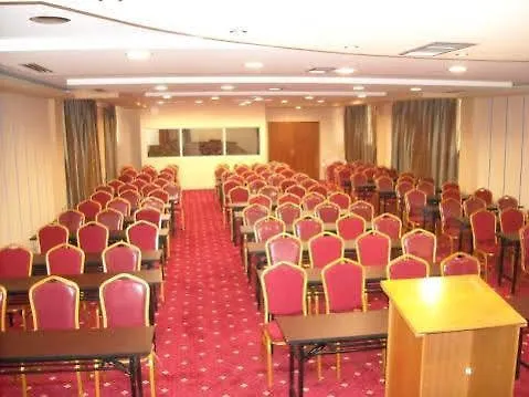 Grand Palace Hotel Korça