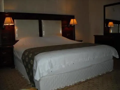 Grand Palace Hotel Korce 3*,